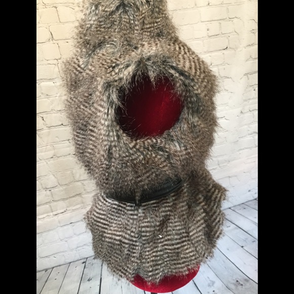 Gianfranco Rossi Faux-Fir Vest - large - Picture 4 of 7